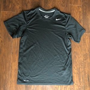 Nike Black Dri-Fit T-shirt - Small